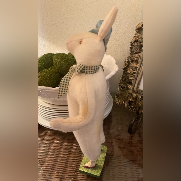 Vintage Felted Wool Rabbit - Picture 5 of 9